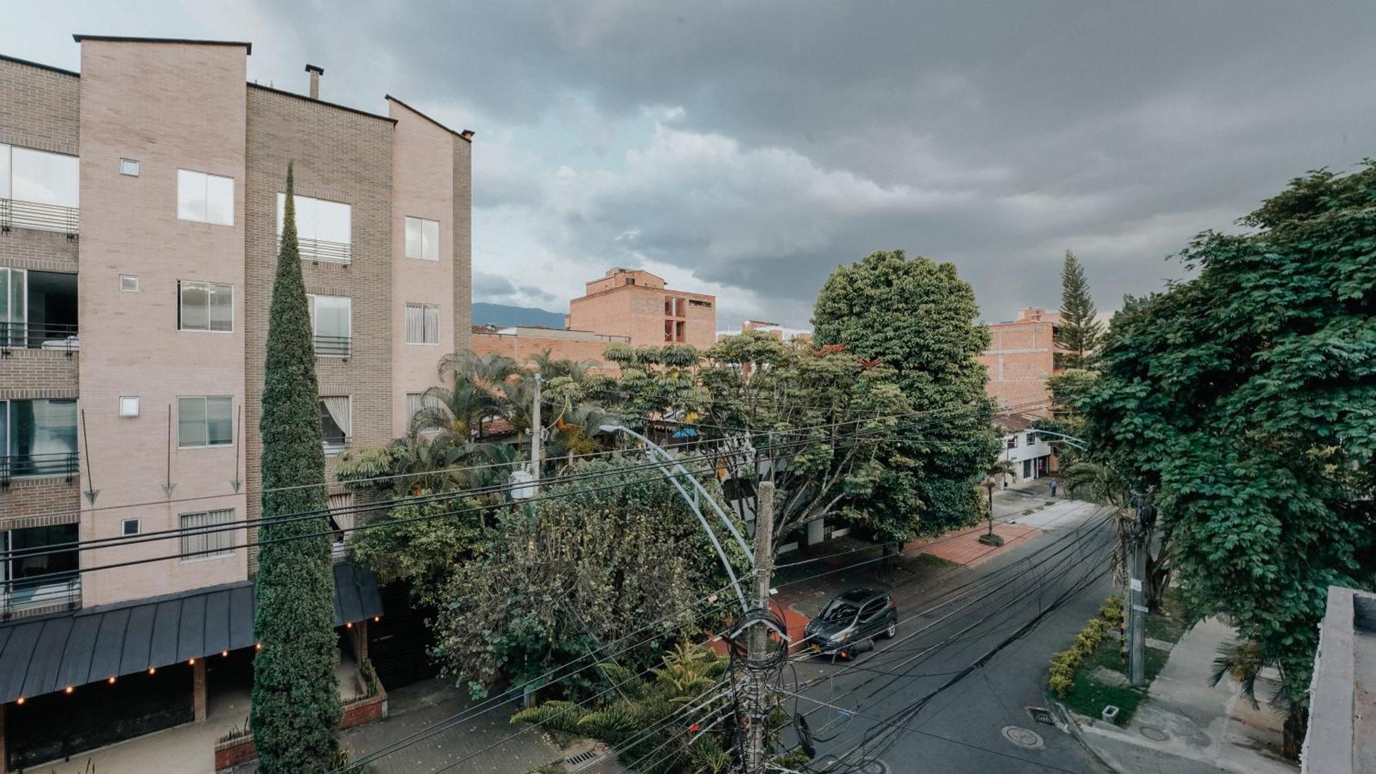 Hotel Balcones Del Estadio Medellin Exterior photo