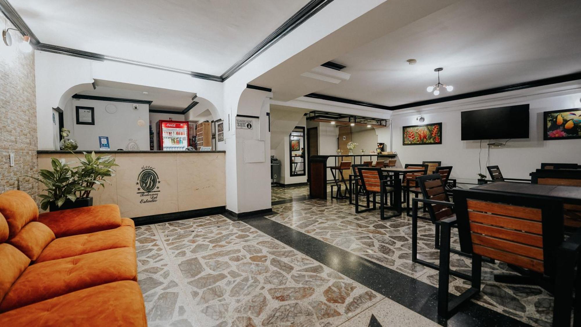 Hotel Balcones Del Estadio Medellin Exterior photo